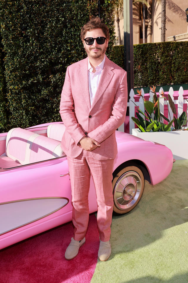 Canadian actors channel their inner-Kens for 'Barbie' premiere