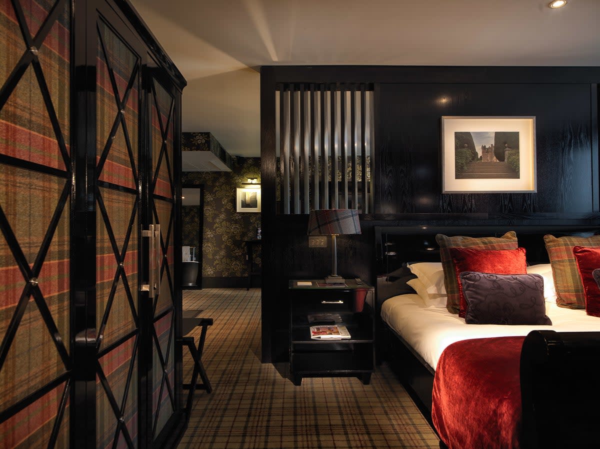 Malmaison Aberdeen has sumptuous style with plenty of bars and restaurants nearby (Malmaison Aberdeen)