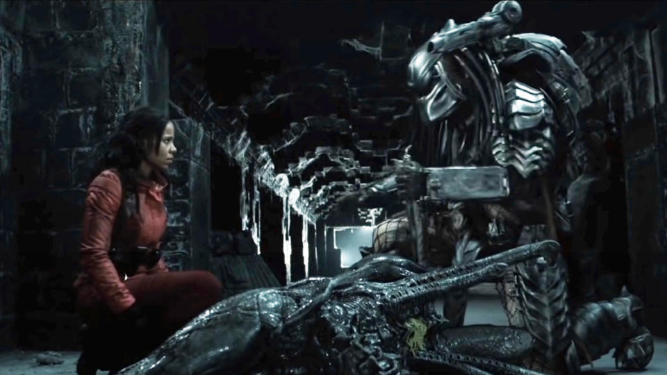 Scar And Alexa Woods (Alien Vs. Predator)