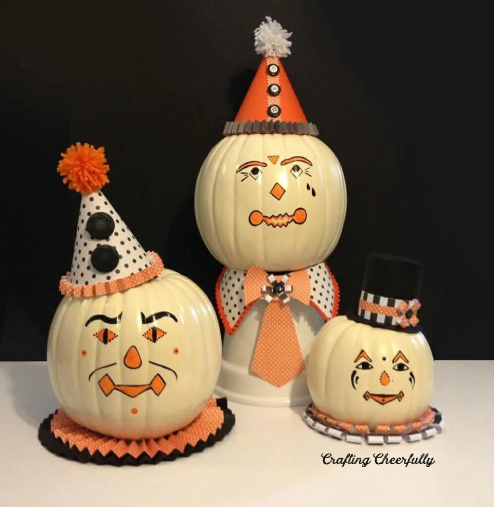 DIY Vintage Clown Pumpkins