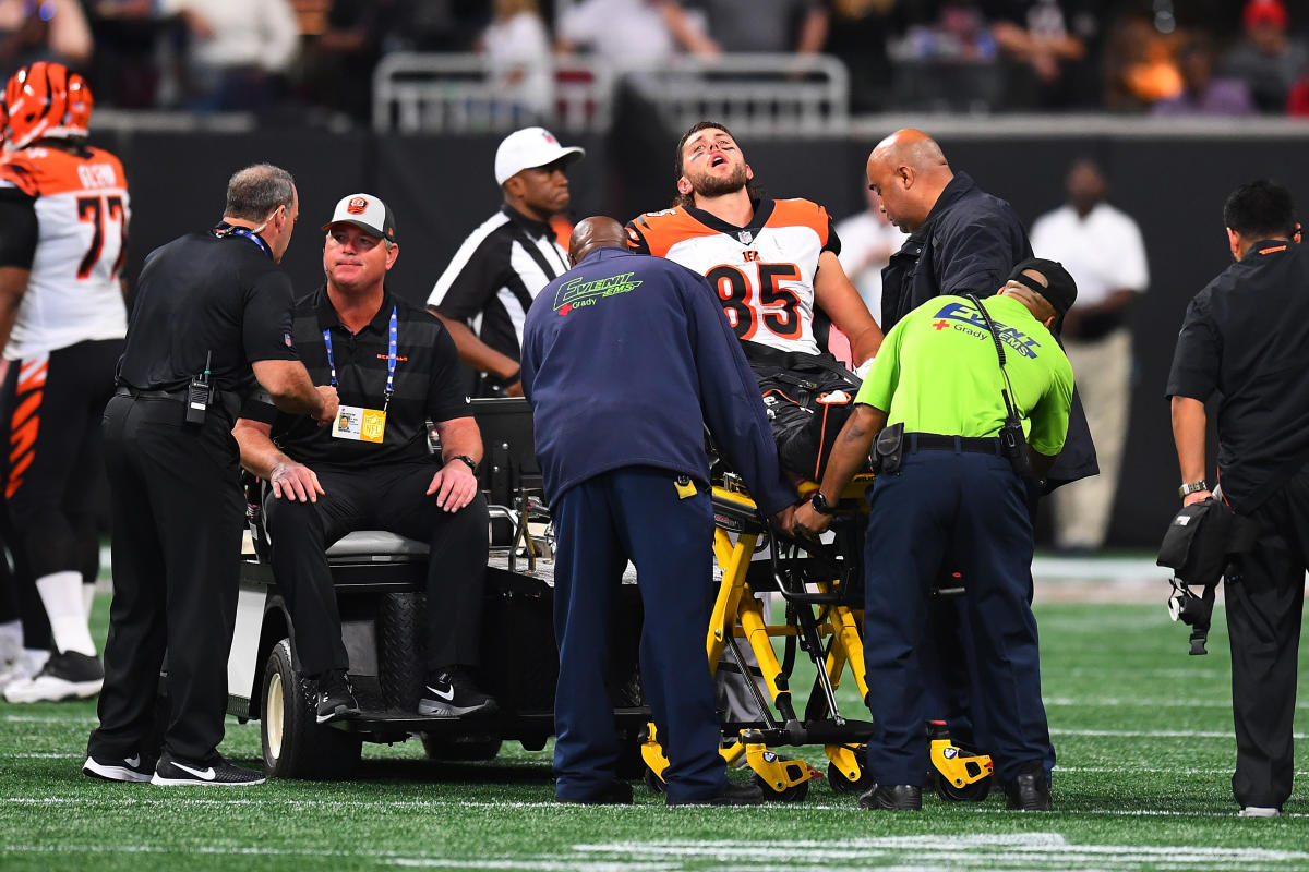 Tyler Eifert Suffers Gruesome Ankle Injury, Reportedly Out for Season, News, Scores, Highlights, Stats, and Rumors