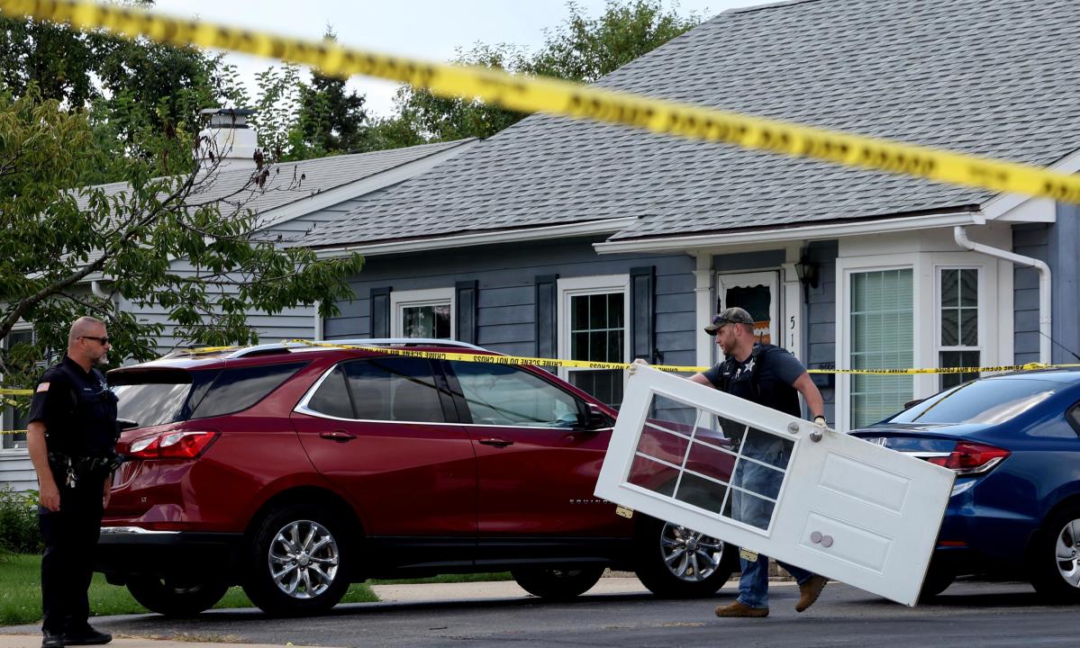 #Deaths of four members of Illinois family ‘not a random act’, police say