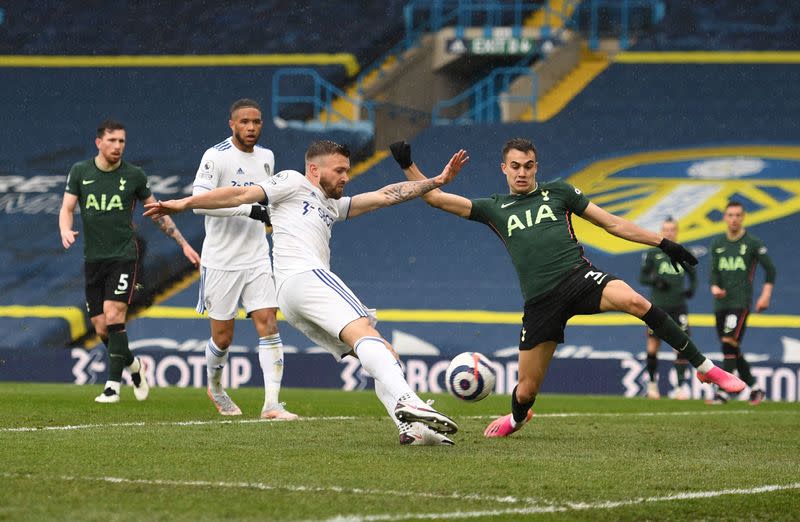 Premier League - Leeds United v Tottenham Hotspur