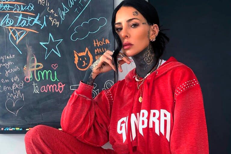 Cande Tinelli compartió con sus seguidores de Instagram la dolorosa consecuencia de un momento de torpeza