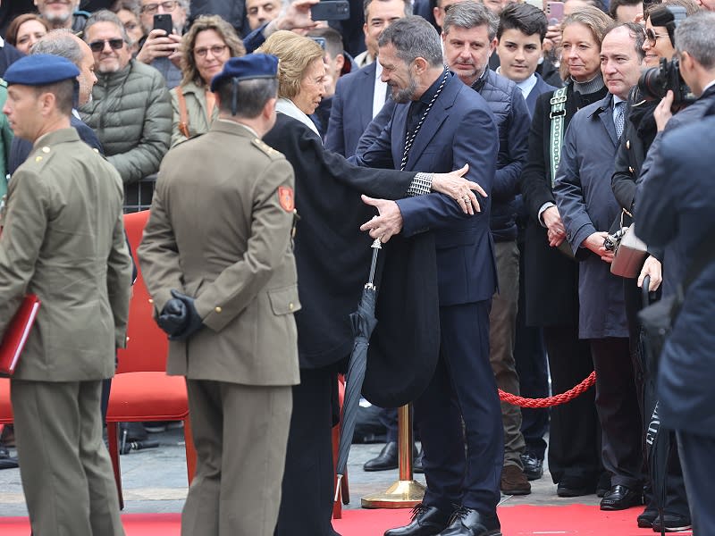 Antonio Banderas y doña Sofía