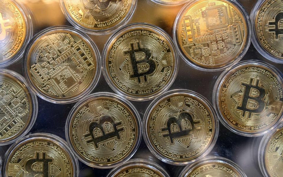 Bitcoin cryptocurrency sell-off $40,000 - Ozan KOSE / AFP