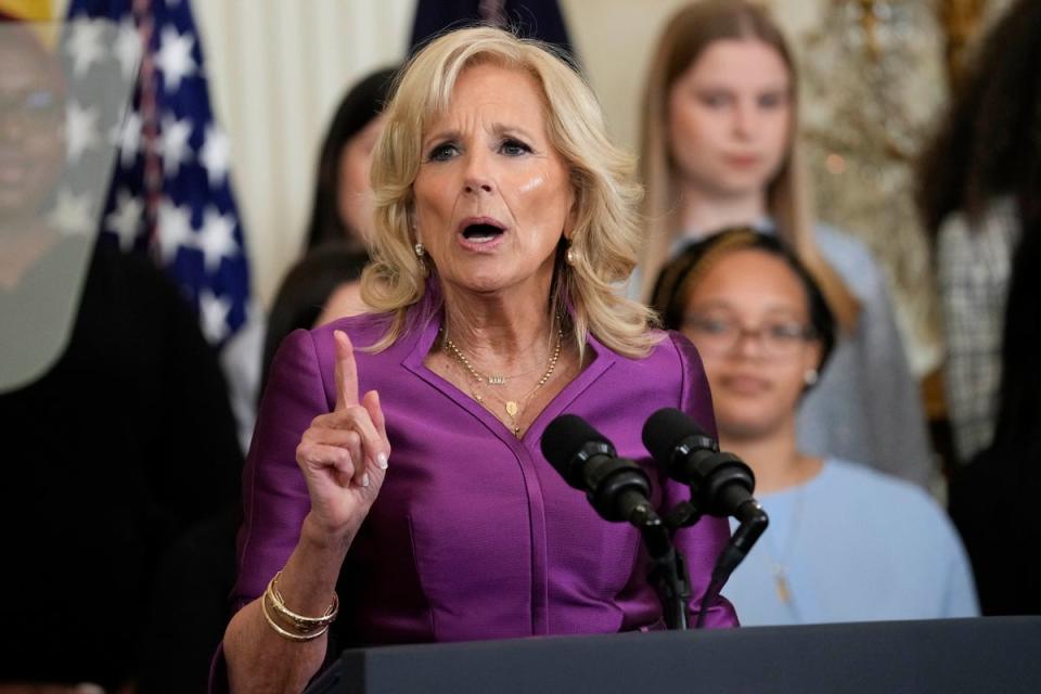 JILL BIDEN-MUJERES (AP)