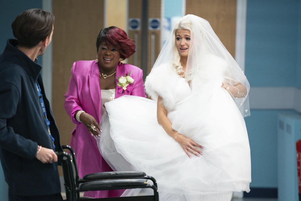 EastEnders,25-01-2023,6635,Kim Fox (TAMEKA EMPSON);Lola Pearce (DANIELLE HAROLD),****EMBARGOED TILL TUESDAY 17TH JANUARY 2023***, BBC, Jack Barnes/Kieron McCarron