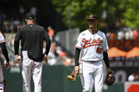 Baltimore Orioles starting pitcher Spenser Watkins (80) is removed by manager Brandon Hyde during the sixth inning of a baseball game against the Pittsburgh Pirates, Sunday, Aug 7, 2022, in Baltimore. (AP Photo/Terrance Williams)