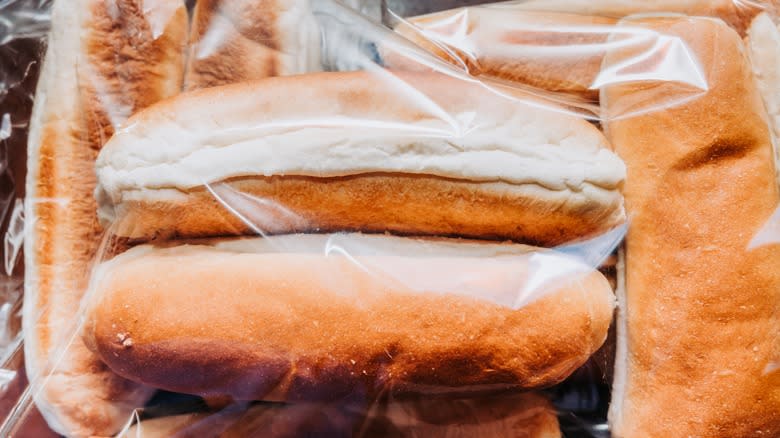 Hot dog buns in a bag