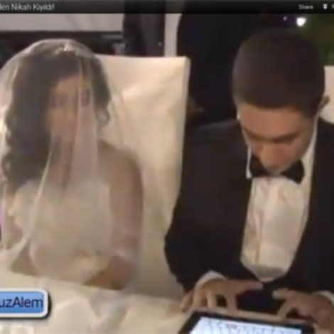 Turkish bride and groom exchange wedding vows via Twitter and iPad.