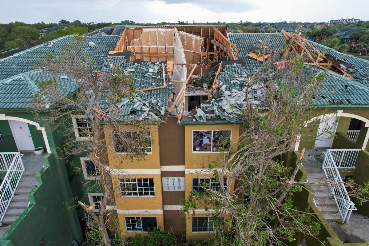 Drone video shows severe damage by tornado in Palm Beach Gardens, North Palm Beach