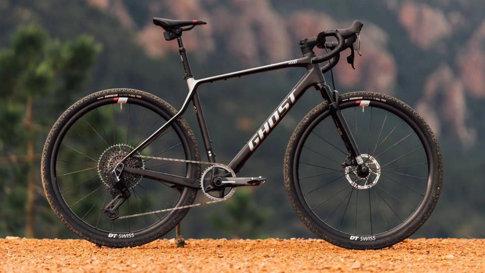 Ghost Asket CF versatile carbon gravel bike