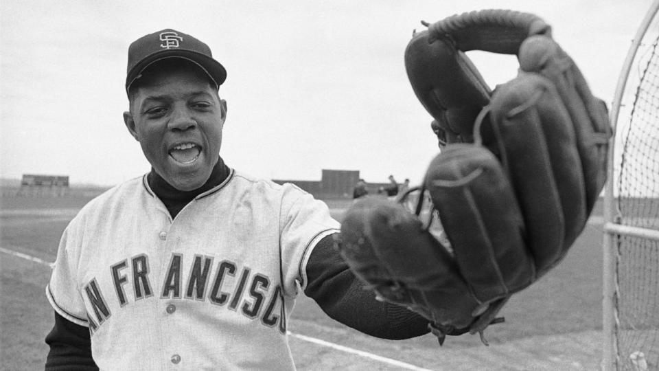 PHOTO: In this March 2, 1964, file photo, San Francisco Giants' Willie Mays is all set for workout at the baseball club's training camp at Casa Grande, Ariz. (AP Photo/RDS)