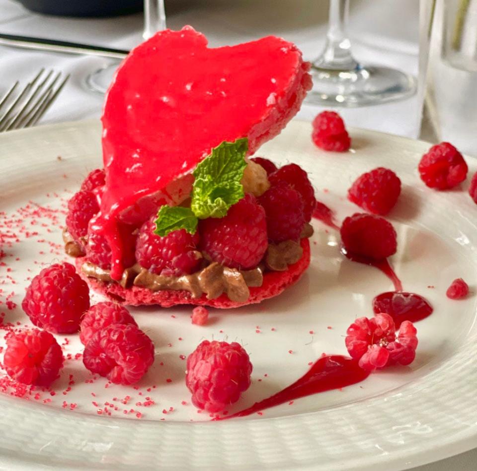 The Meringue Valentine's heart dessert at Cafe L'Europe.