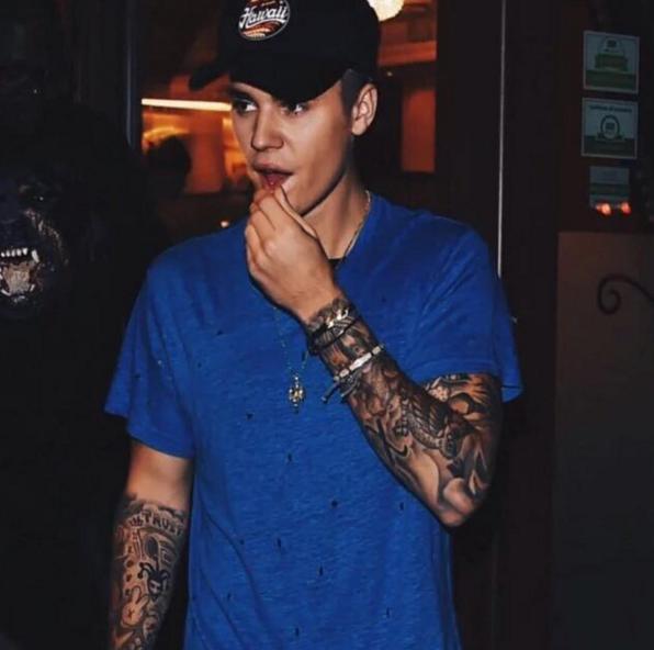 Justin Bieber wears Mens Linear Bracelets to the EMA's in Milan | Monica  Vinader