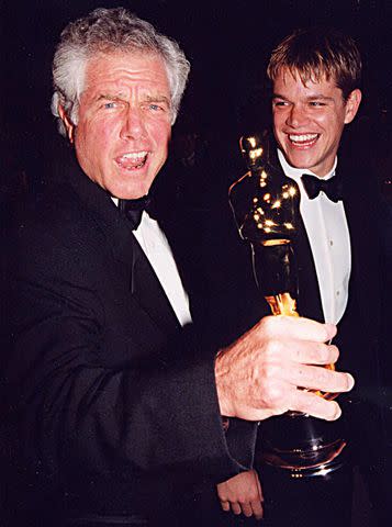 <p>Jeff Kravitz/FilmMagic</p> Matt Damon and his father Kent at the 1998 Vanity Fair Oscar Party