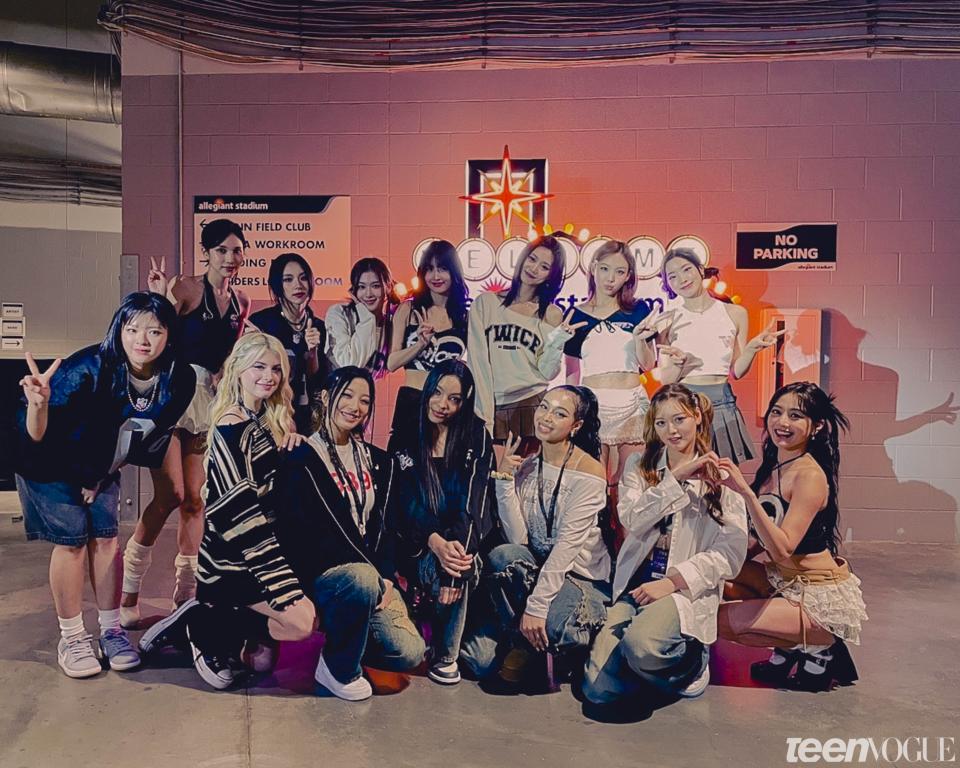 TWICE and VCHA together in Las Vegas.