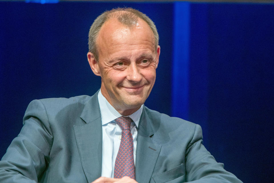 Friedrich Merz sieht seine Chance. Die Nachfolge an der Parteispitze könnte auf dem CDU-Parteitag in Hamburg geregelt werden. (Bild: Jens Büttner/ZB/dpa)