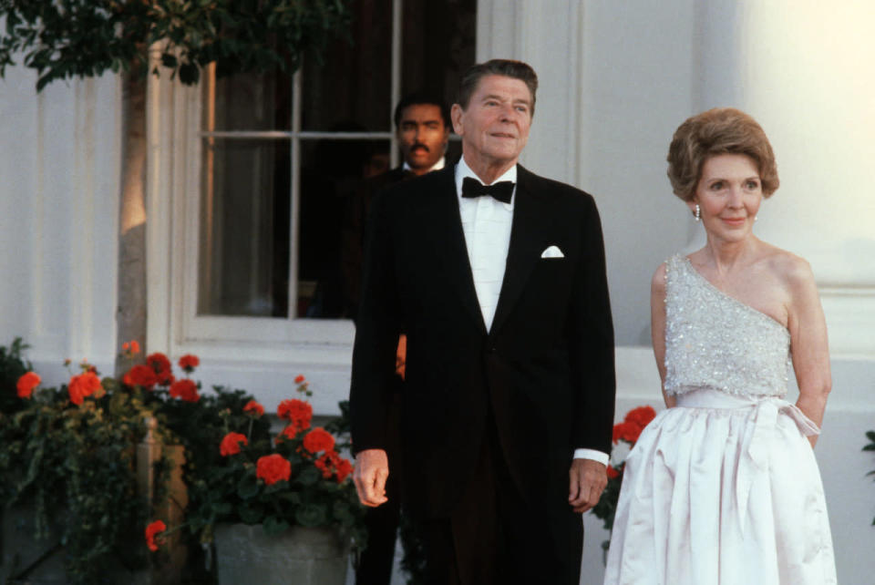 Nancy and Ronald Reagan at a state dinner