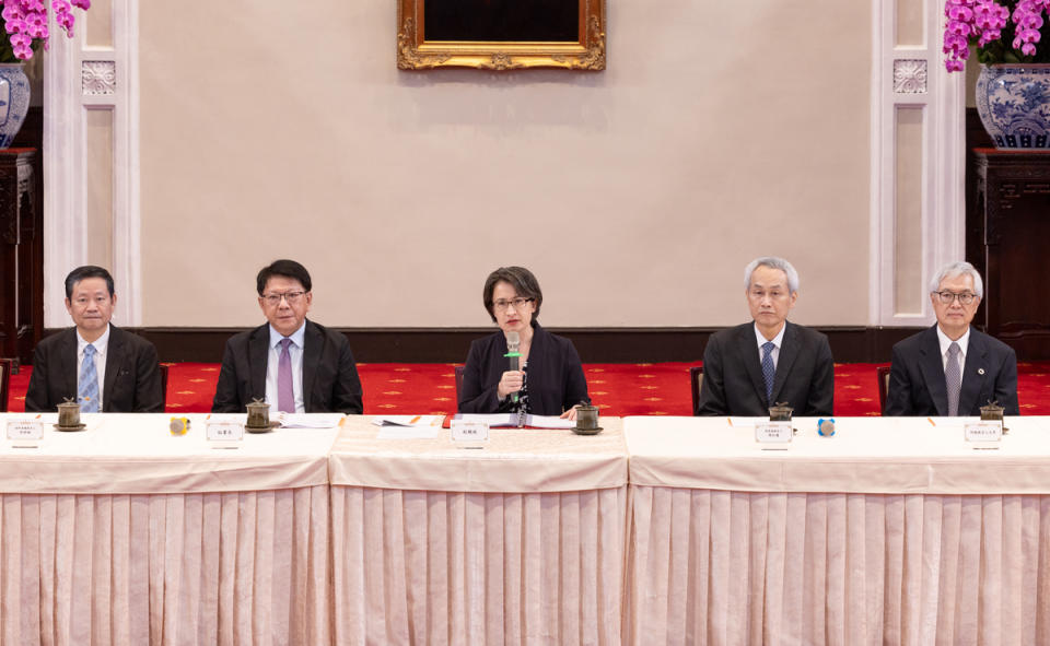  蕭美琴主持第14屆考試院院長、副院長及考試委員被提名人介紹記者會。 圖：總統府提供 