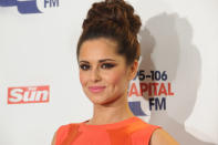 <b>Cheryl Cole (am 30. Juni wird sie 29 Jahre), das Ex-"Girls Aloud"-Mitglied</b><br><br>Diese Lady wuchs im nordenglischen Newcastle upon Tyne mit vier Geschwistern im Sozialbau auf und bewarb sich 2002 bei dem britischen Pendant zu Popstars – Das Duell, woraus die Girls-Band "Girls Aloud" hervorging. Inzwischen ist sie erfolgreich als Solosängerin und Wohltäterin (mit der eigenen Wohltätigkeitsorganisation "The Prince's Trust", die Geld an arme Kinder aus der Region spendet).