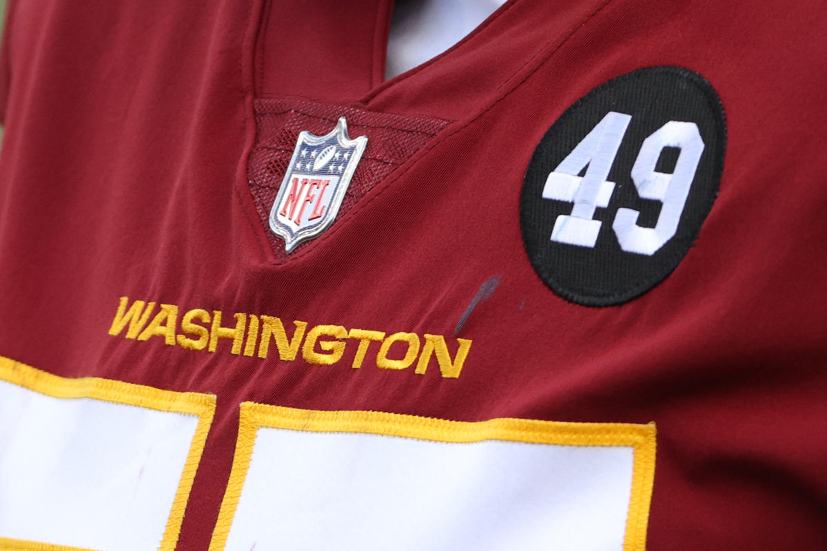 Washington Football Team bans Native American headdresses, face