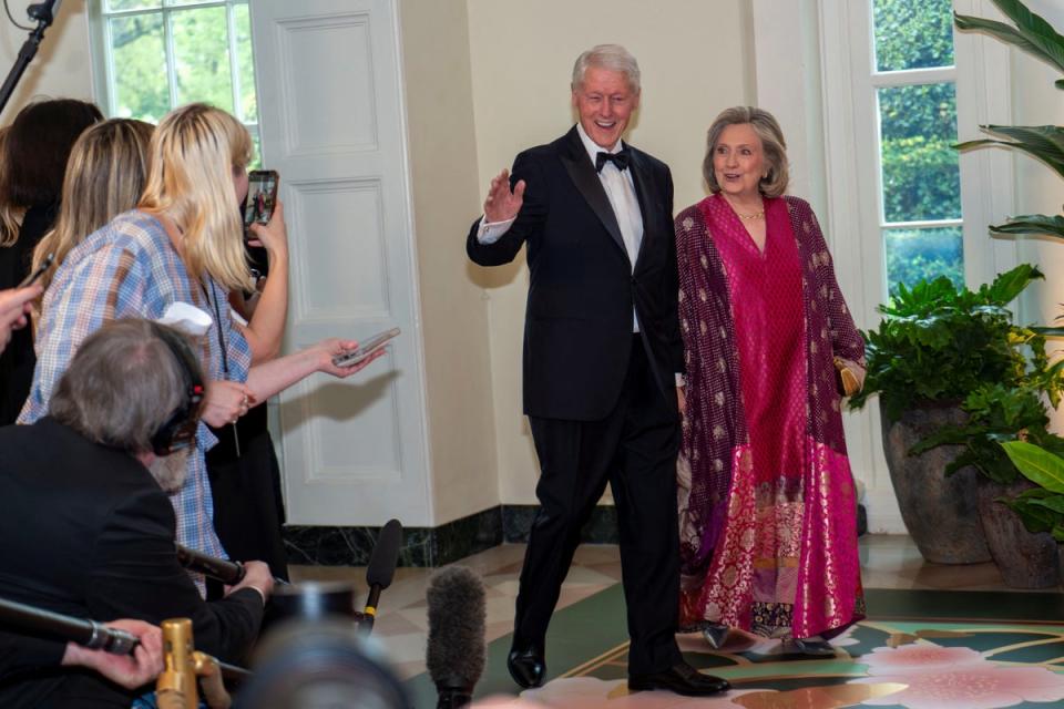 Jeff Bezos, the Clintons and Robert De Niro join Biden for starstudded