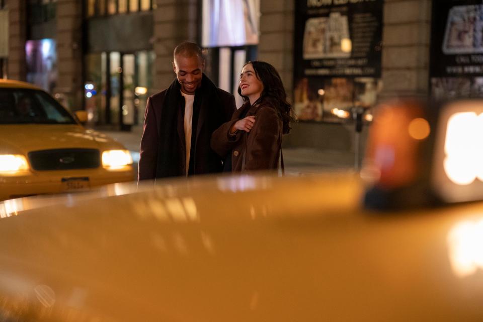 A mix-up of Christmas gifts in New York City brings two strangers with significant others, Ethan (Kendrick Sampson) and Rachel (Zoey Deutch), together in the holiday romance "Something from Tiffany's."