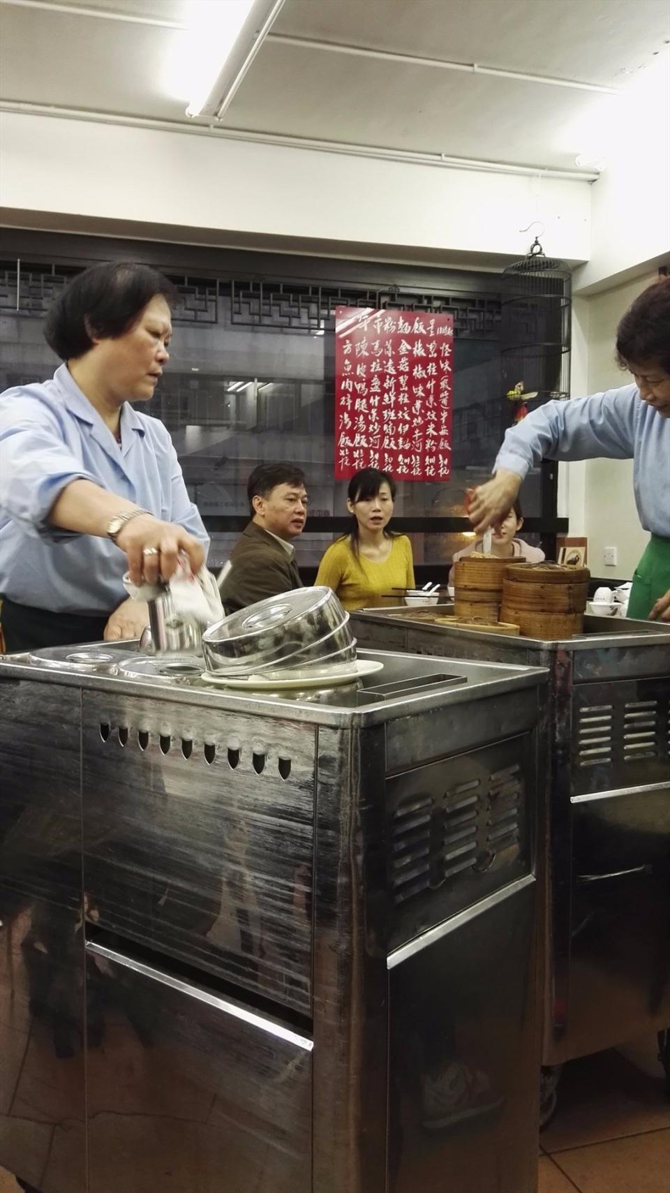 蓮香樓、蓮香棧突結業！19年瀕臨結業幸得員工頂手  現只餘上環蓮香居 再嚐招豬潤燒賣＋千層糕＋大包
