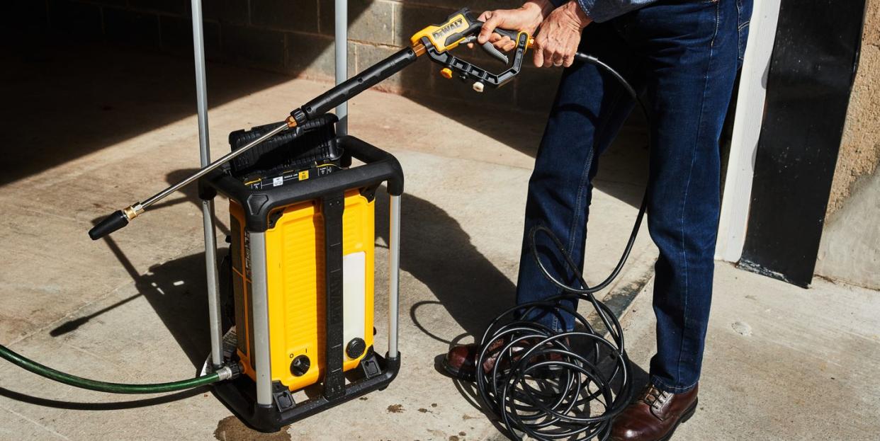 dewalt dwpw2100 pressure washer