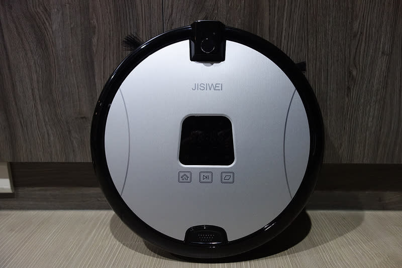 可WiFi連線 內建視訊 JISIWEI智慧型掃地機器人開箱