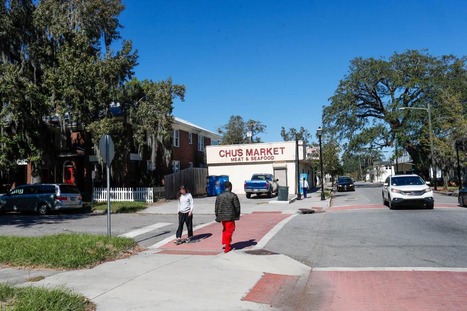 Chu's Market is the only market along Waters Avenue between Wheaton Street and Victory Drive.