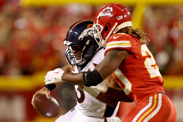 Kansas City holds off the Denver Broncos; Recap, score, stats and