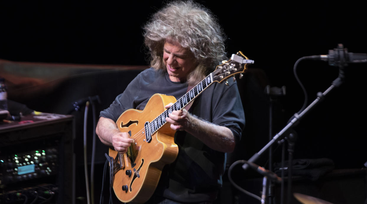  Pat Metheny performs onstage at the 58th Donostiako Jazzaldia Jazz Festival in San Sebastian, Spain on July 24, 2023. 