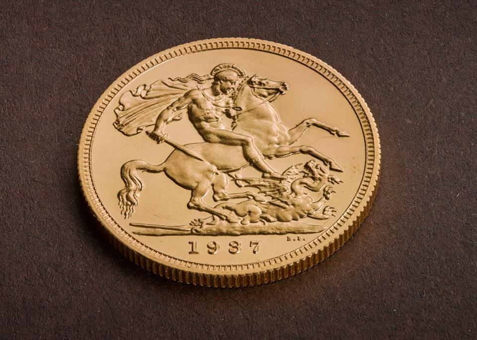 The reverse of the Edward VIII coin. Photo: PA/Royal Mint