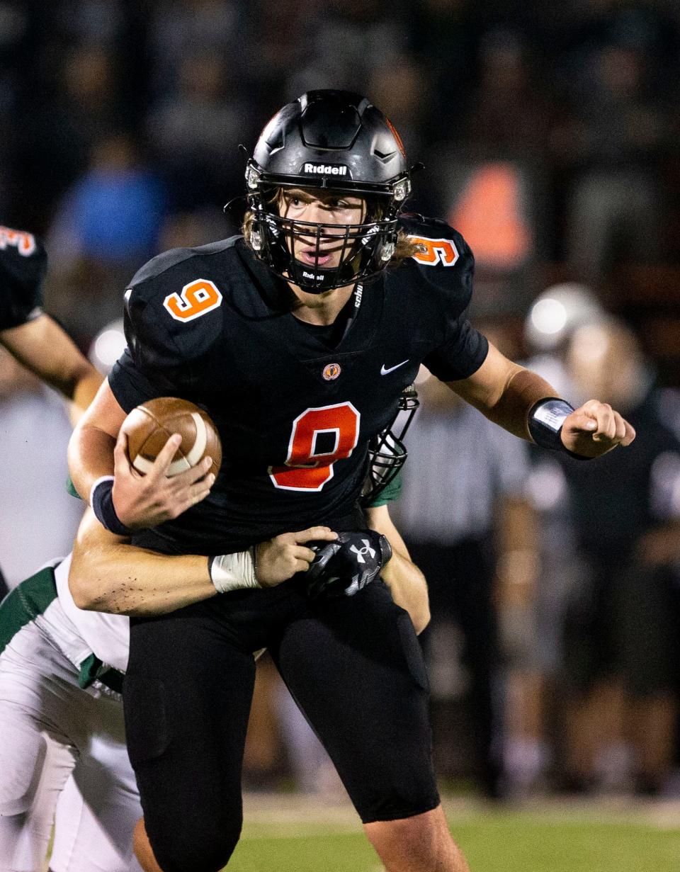 Sprague's Athan Palmateer (9) carries the ball during the football game against West Salem on Friday, Oct. 7, 2022 at Sprague High School in Salem, Ore. 