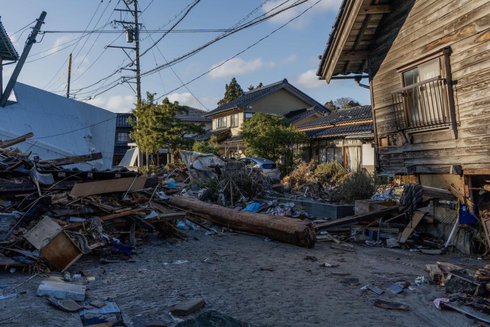 日本地震︱遇上地震如何應對？ 一覽5大地震應急指引 漆黑環境/車廂內/逃離室外最佳時間 下載防災app以防萬一