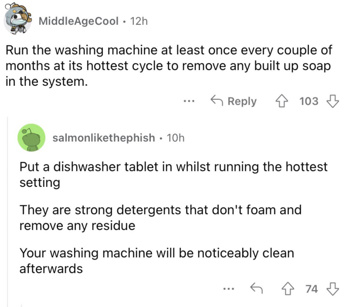 Reddit screenshot about running washing machine to prevent built up soap.