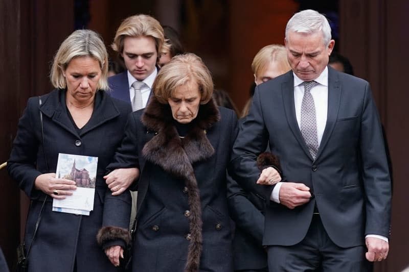 (L-R) The family with Christine Strobl, daughter of Wolfgang Schauble, his wife Ingeborg Schauble and Thomas Strobl, Minister of the Interior of Baden-Wurttemberg and son-in-law of Wolfgang Schauble, leave the Evangelical City Church after the funeral service for former German Bundestag President Wolfgang Schaeuble. Uwe Anspach/dpa