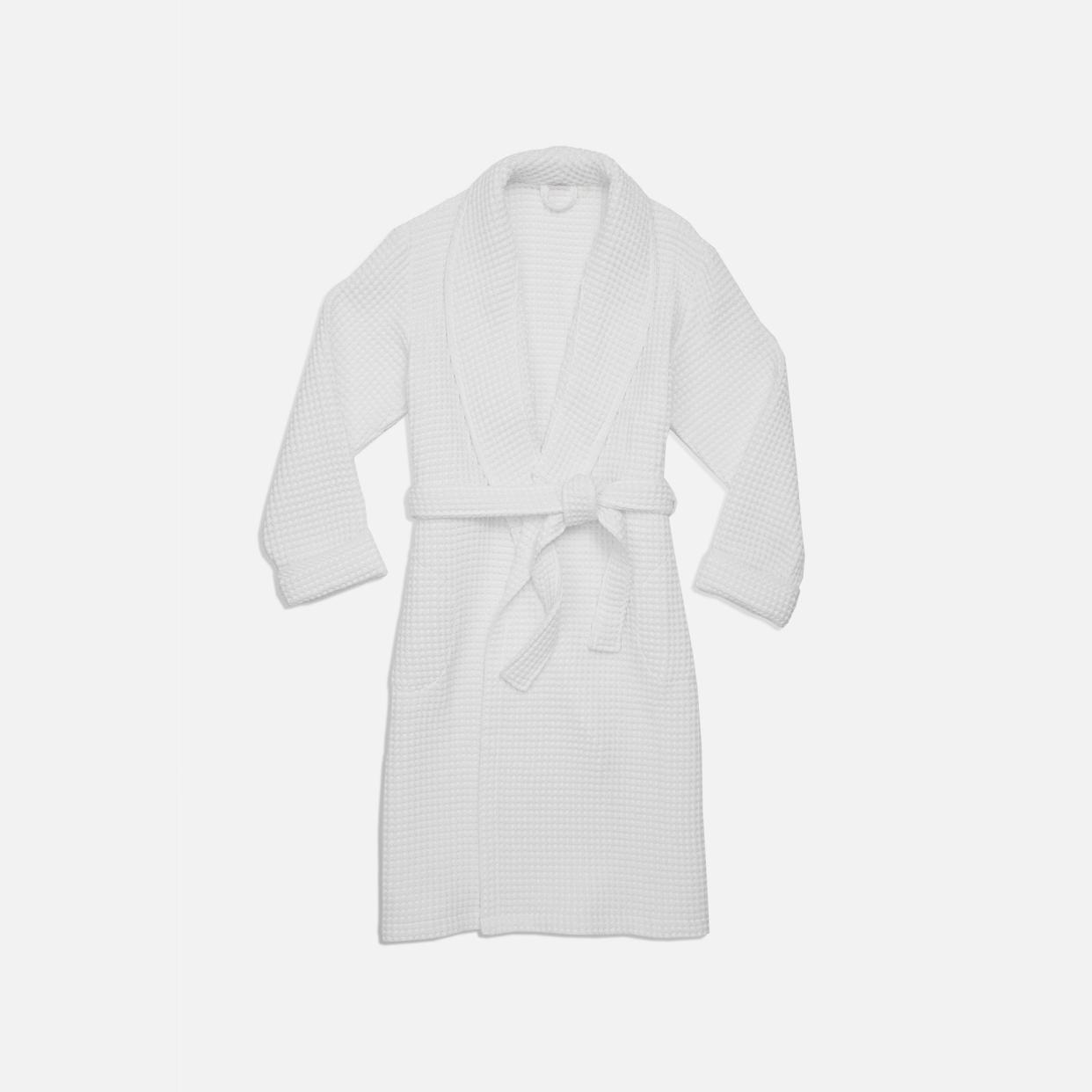 <p><a href="https://go.redirectingat.com?id=74968X1596630&url=https%3A%2F%2Fwww.brooklinen.com%2Fproducts%2Fwaffle-robe&sref=https%3A%2F%2Fwww.elle.com%2Ffashion%2Fshopping%2Fg42244898%2Fgifts-for-mom%2F" rel="nofollow noopener" target="_blank" data-ylk="slk:Shop Now;elm:context_link;itc:0;sec:content-canvas" class="link rapid-noclick-resp">Shop Now</a></p><p>Waffle Robe</p><p>brooklinen.com</p><p>$98.00</p><span class="copyright">Retailer</span>