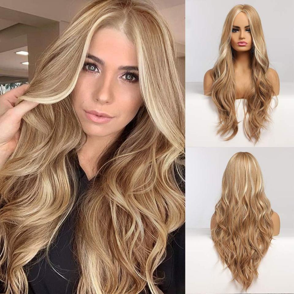 9) Long Naturally Wavy Blonde Wig Synthetic Wig