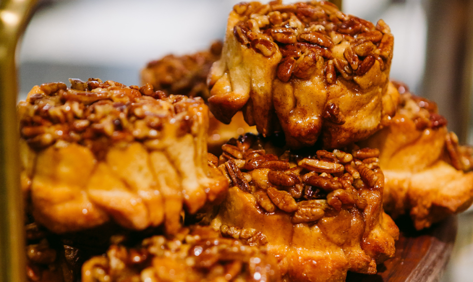 Amelie’s pecan pull apart is sticky goodness.