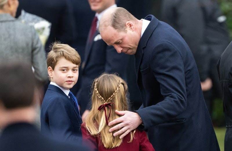 El príncipe Guillermo con el príncipe George y la princesa Charlotte