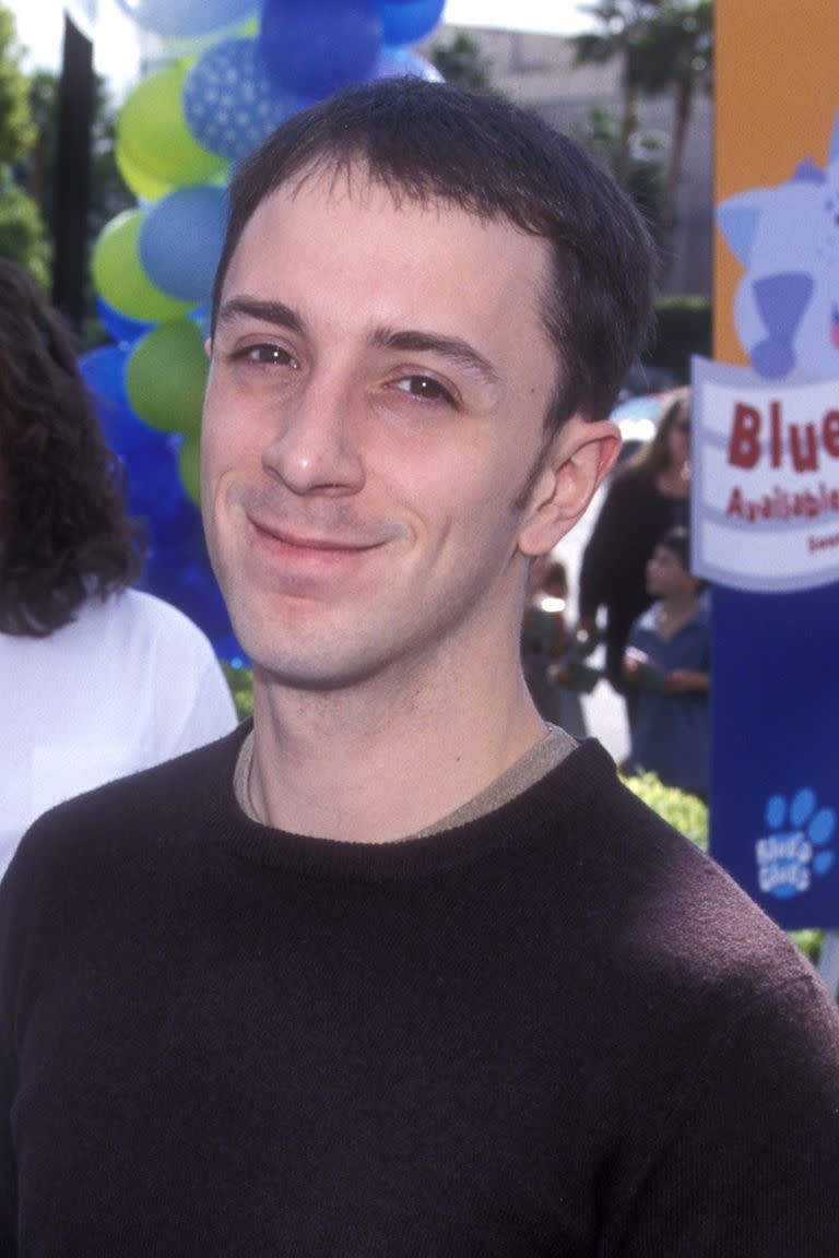 <p> <strong>Project: </strong><em>Blue's Clues</em> </p> <p> <strong>Reason: </strong>In 2002, Burns left the beloved cartoon show, leaving people clueless (yay puns). He shared why he made the decision to quit. </p> <p> “I left the show because it was just simply time to go. I was pretty much playing a boyish, older-brotherish kind of character on the show. I was getting older; I was losing my hair; a lot of the original gangsters on the show, like the people who created it, were all moving on to other careers. It just felt like time. I just had a gut feeling like it was time to go,” Burns said. </p>