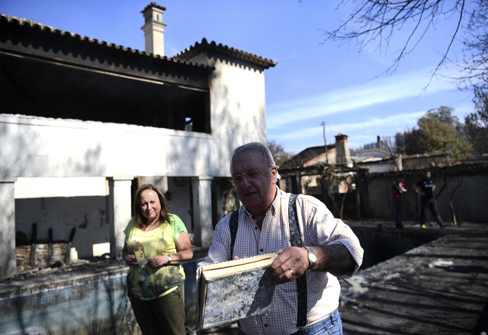 Wildfires burn out of control in Portugal and Spain