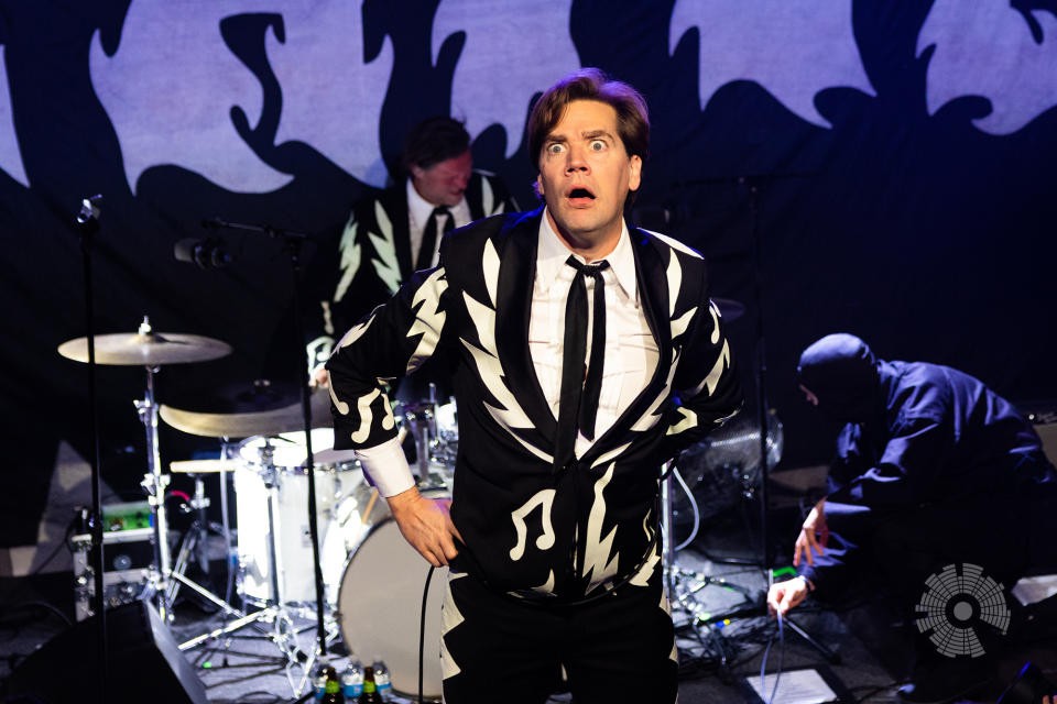 The Hives 7