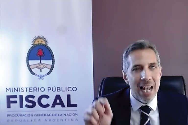 La organización Será Justicia advierte que la ofensiva contra el Poder Judicial se intensificó tras el avance del juicio contra Cristina Kirchner en la causa Vialidad y el alegato del fiscal Diego Luciani