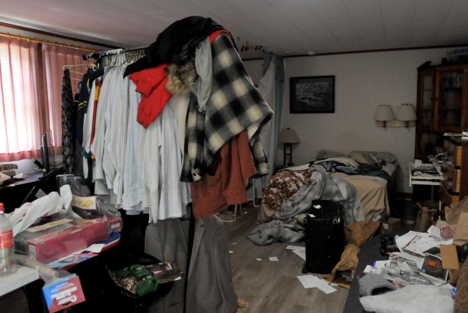 Unit 9 remains frozen in time after the tenant passed away and the unit has not been cleared out. Local veterans who are living at Liberty Lodge say their units are in disrepair.