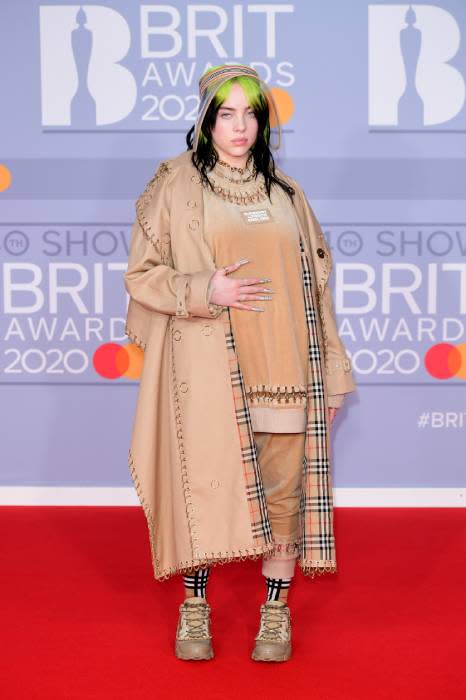 billie-eilish-brit-award